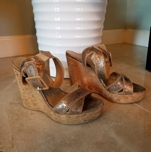 Stuart Weitzman Crackle Gold Cork Wedges